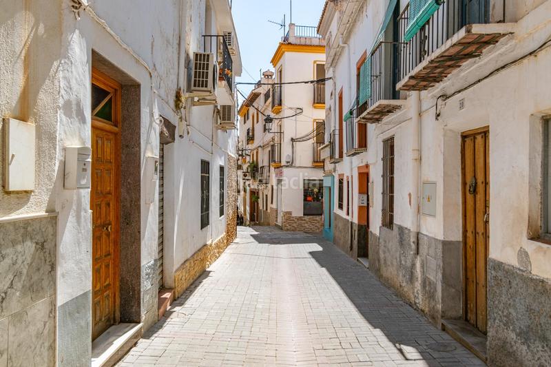 Foto d82f222e-5ffb-42eb-bd1a-5cae919966e3. Masia a calle real 20 a Órgiva