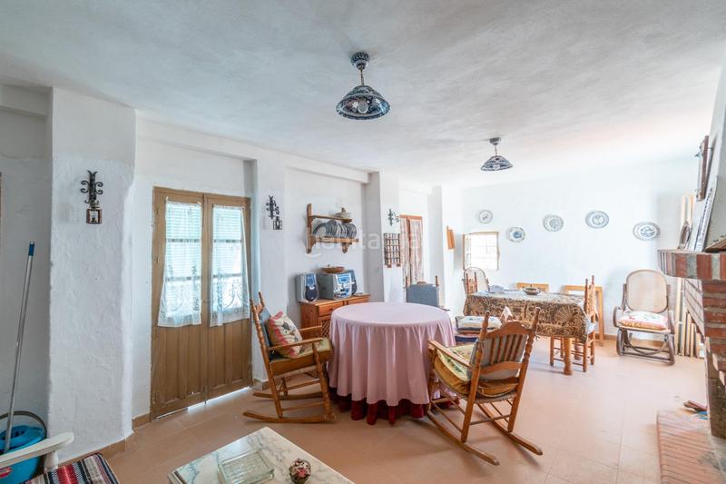 Foto f32acf85-fc20-4b40-8f19-5aec54fef7da. Masia a calle real 20 a Órgiva