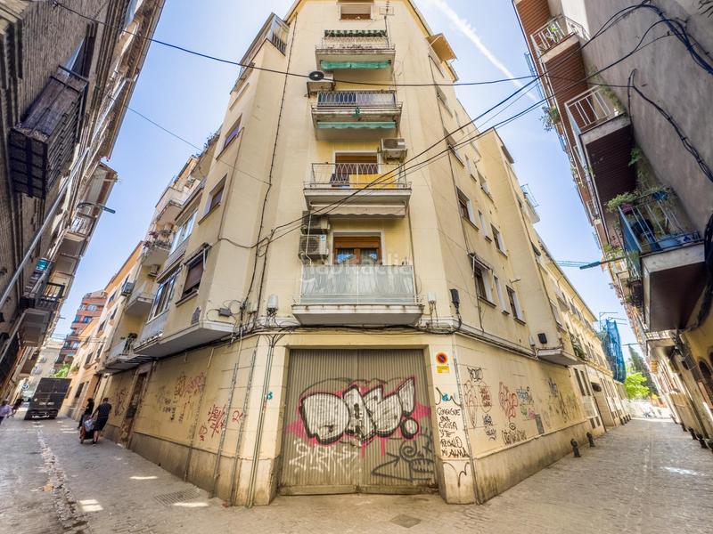 Foto ed201841-589c-42cf-bb30-82a1019b6cb7. Piso en calle nueva de la virgen 13 piso con 1as. calidades a 100m de el corte inglés en Granada