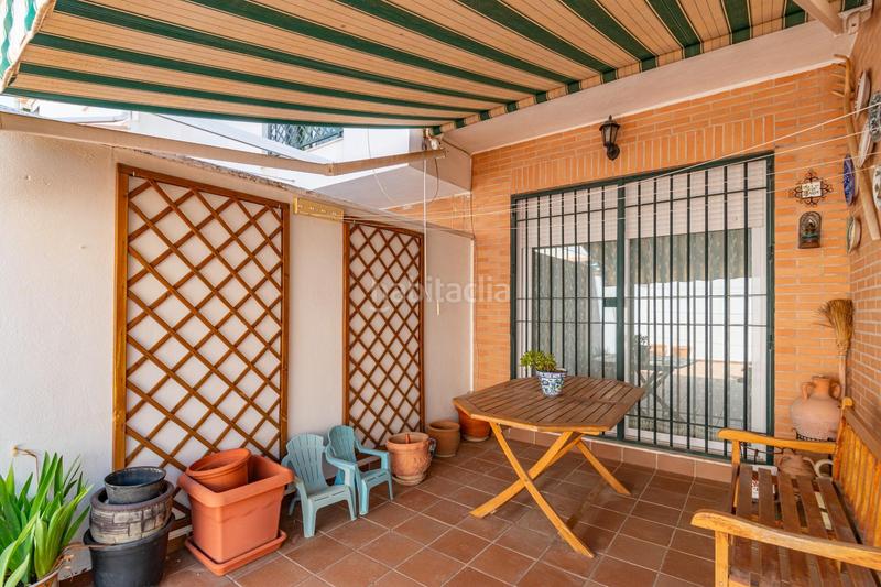 Foto dc16e888-2be3-43aa-8194-49ae7bd952ef. Casa adosada estupenda adosada en ogijares en Ogíjares
