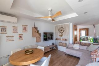 tic en Calle tinar 19. tico dplex de ensueo con terraza y vistas a sierra nevada