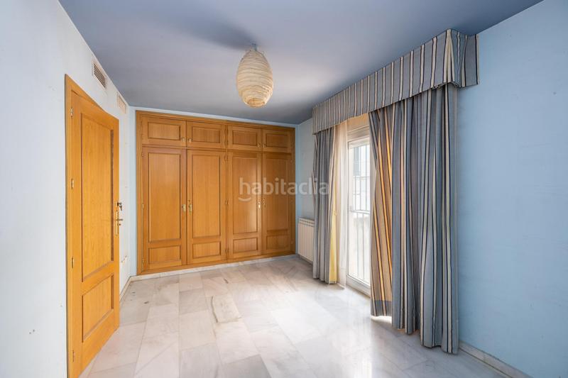 Foto 506db918-f6e0-426a-8364-b380c2681438. Casa adosada casa pareada en el centro !!!!! no vas a encontrar nada igual en Granada