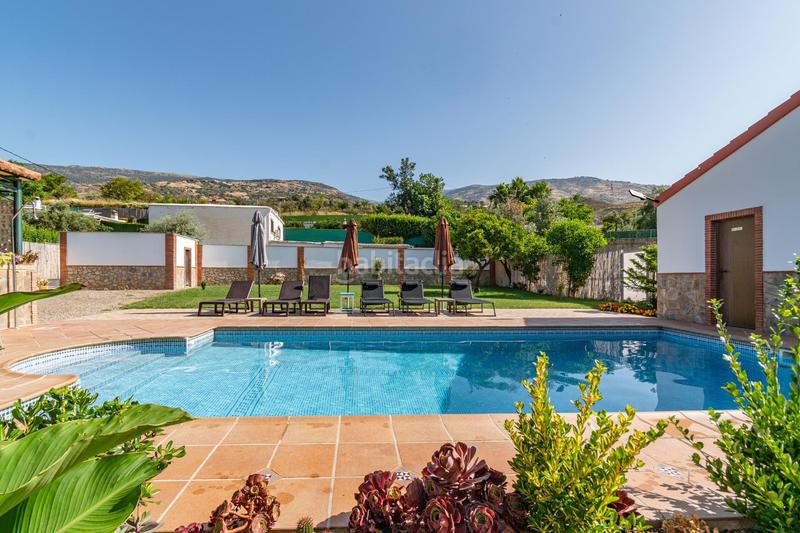 Foto a4c7e64a-90ea-4116-820a-66a33c18e3e4. Xalet amb aparcament piscina a Órgiva