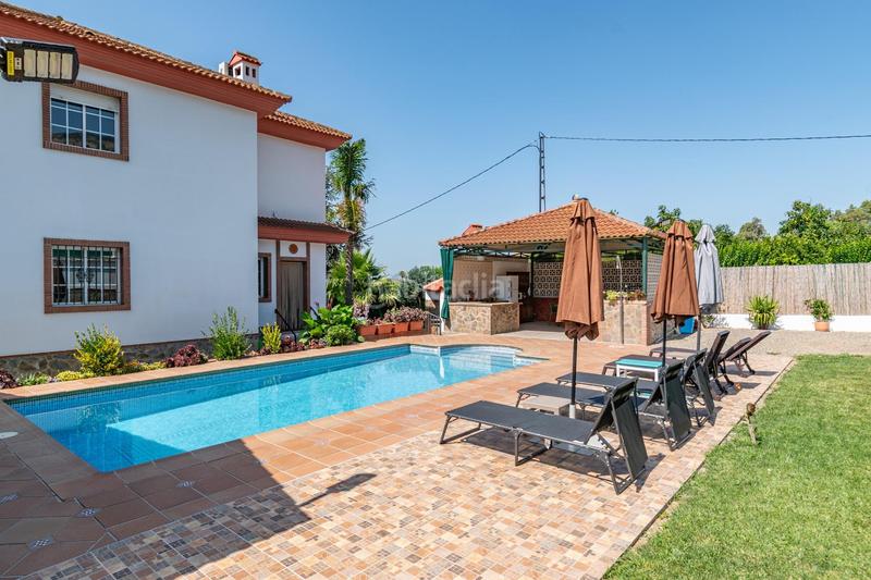 Foto a6e05858-498d-476a-b766-e72484d54cf7. Xalet amb aparcament piscina a Órgiva