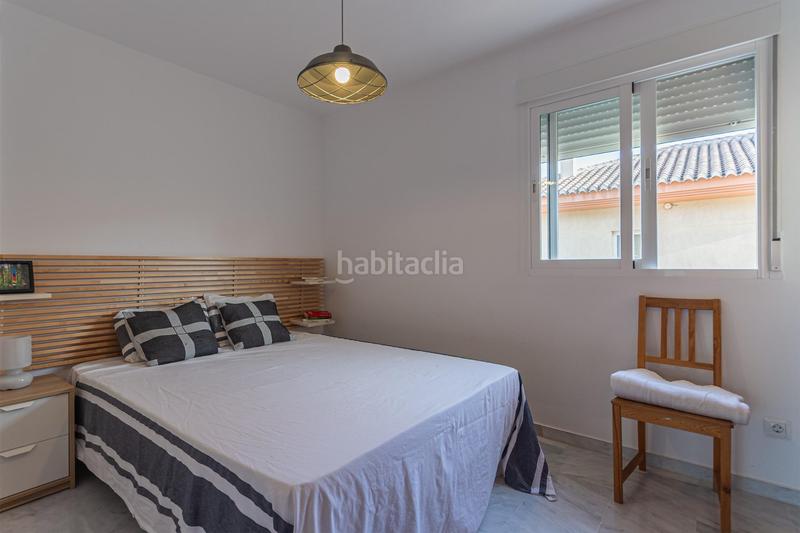 Foto 06e3b97e-a509-4170-ba57-c981a301952b. Alquiler ático  dúplex en alquiler zona p4 150m dos terrazas de 70m con vistas maravilosas en Almuñécar