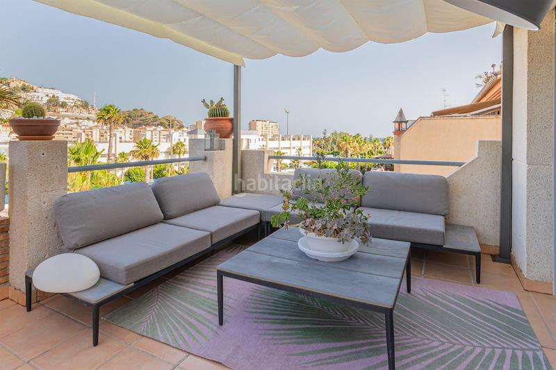 Foto a1cd3228-e2a0-4821-b1f0-03765cfe6ca7. Rent penthouse with heating in Almuñecar centro Almuñécar