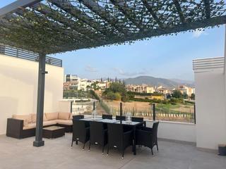 Lloguer Àtic a Huétor Vega. Alquiler ático dúplex con piscina privada y gran terraza en los