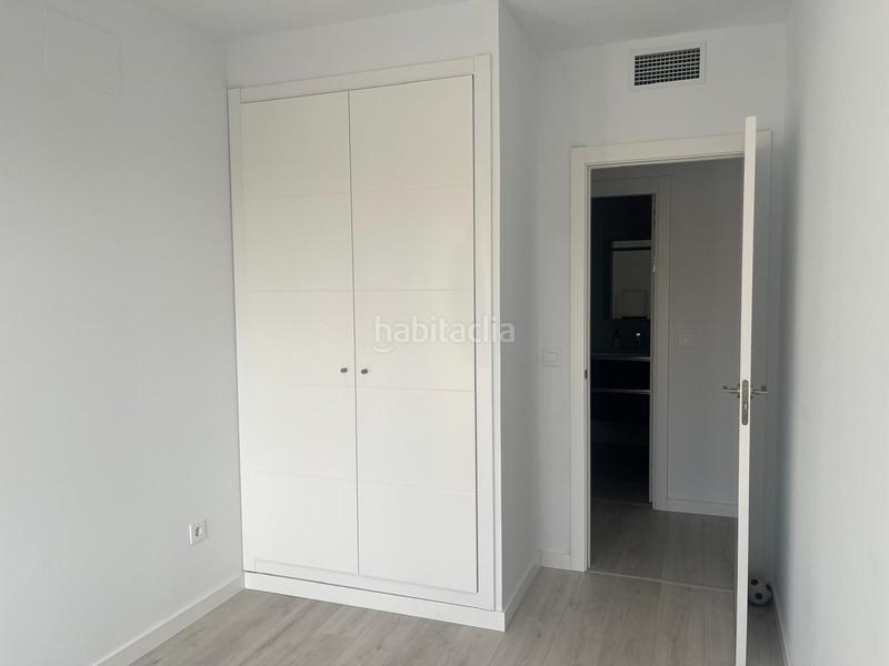 Foto 3e7759e0-82b4-4a00-bd01-75289b7c181e. Alquiler ático alquiler ático dúplex con piscina privada y gran terraza en los rebites, huetor vega en Huétor Vega
