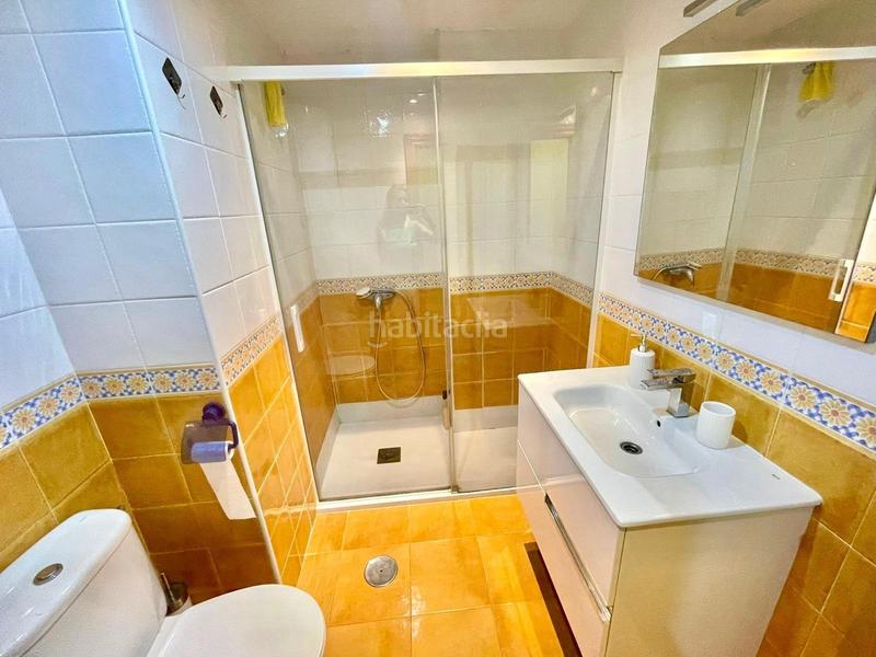 Foto 8eb12826-19f0-4e26-8f69-15bbe3423f48. Alquiler piso apartamento en primera línea en Velilla - Velilla Taramay Almuñécar