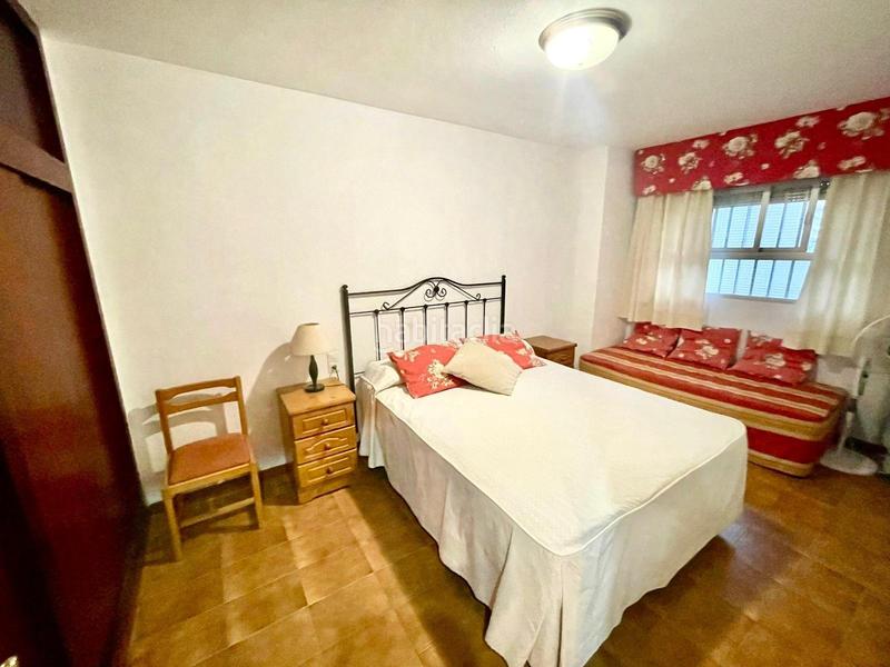 Foto 947efa00-5538-4581-8132-4c2ddee2854a. Alquiler piso apartamento en primera línea en Velilla - Velilla Taramay Almuñécar