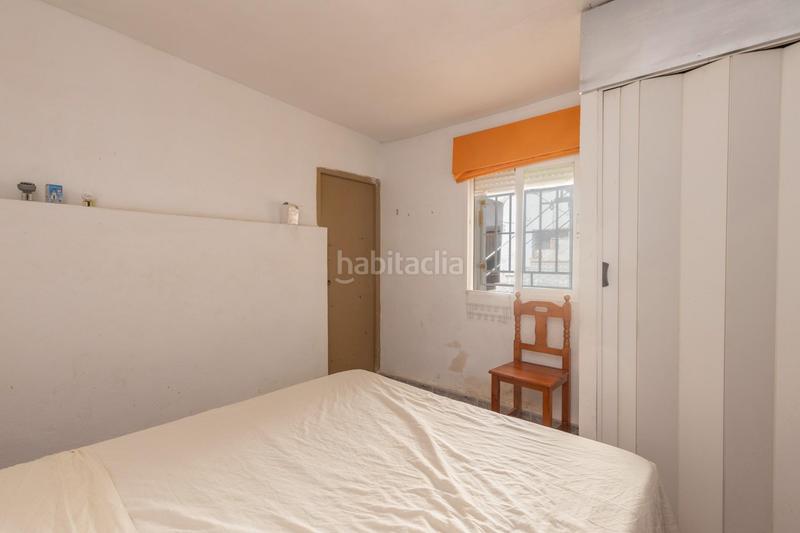 Foto d7e3a12f-ee29-49e9-990e-725798a273e2. Casa oportunidad amplia casa de 250 m para reformar a tu gusto en Armilla