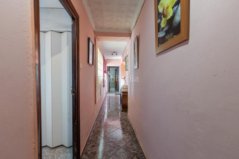 Foto e81936c9-a432-4fe5-971f-e57fdafcc6f4. Casa oportunidad amplia casa de 250 m para reformar a tu gusto en Armilla