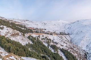 Apartamento  Solynieve. Apartamento en sierra nevada  urbanización monte oiz sol y nieve