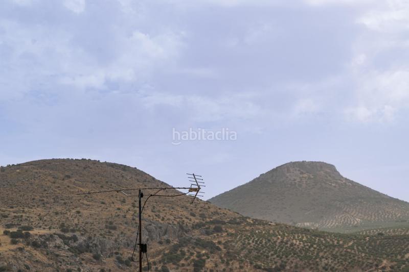 Foto 027c39f7-ba59-4b12-b54d-a2ac62a617b0. Casa adossada a Colomera