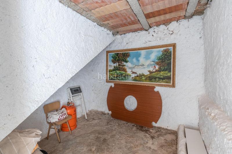 Foto 51ea7c1c-2372-43df-bdb6-6ba263b0b14b. Casa adossada a Colomera