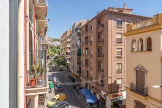 Appartement à Santa barbara 12. Piso en granada  céntrico