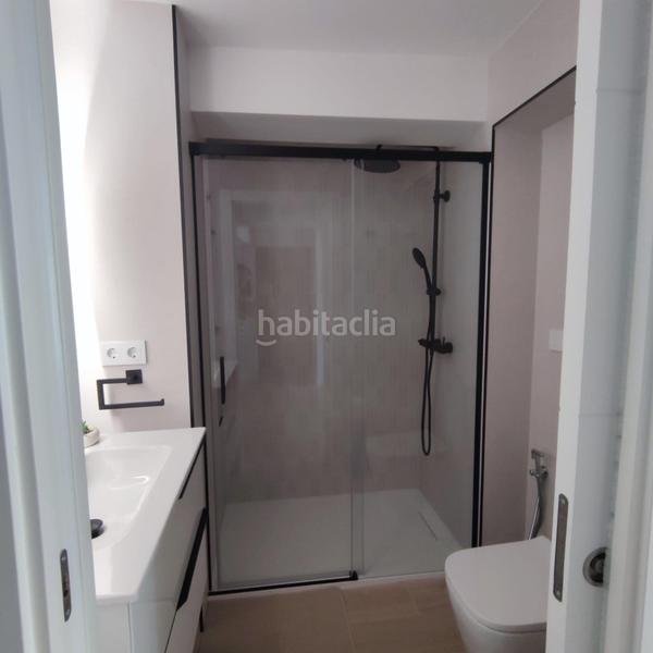 Foto 309603c9-263b-4aa7-a48a-5a1e6bbc1ee8. Alquiler apartamento  reformado en pleno centro . en Almuñécar