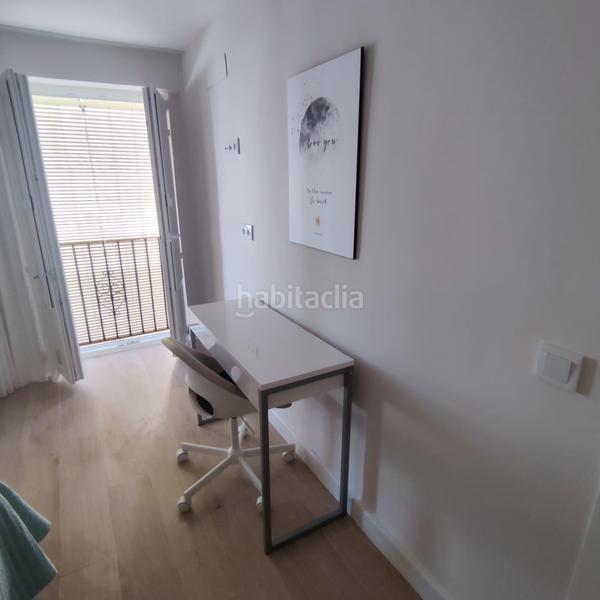 Foto 5215caf8-2927-49d6-a660-c34f94033402. Alquiler apartamento  reformado en pleno centro . en Almuñécar