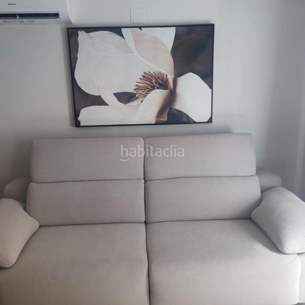 Foto d93ff004-9761-470f-a75f-f1cfc17e76e6. Alquiler apartamento  reformado en pleno centro . en Almuñécar