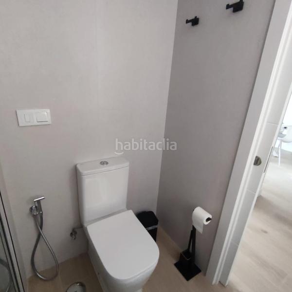 Foto eb8e9ce9-d738-4224-8666-60385b9ec724. Alquiler apartamento  reformado en pleno centro . en Almuñécar