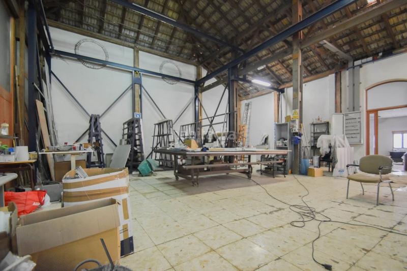 Foto 4a2aa8ee-b921-4391-8daa-0820ab10e154. Fabrikhalle in Rosaleda - Juventud Granada