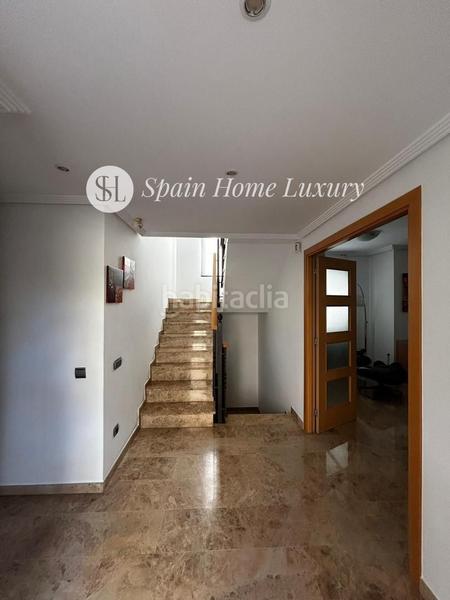 Foto cf8c6ef2-d996-4e0a-9022-5e2b96e19e14. Xalet a Sierra Helada Benidorm