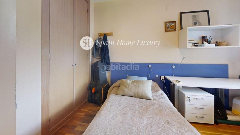 Foto 10992d89-44b4-499a-b4dc-abd022b8cdbc. Xalet amb aparcament piscina a Entrepinos Eliana (l´)