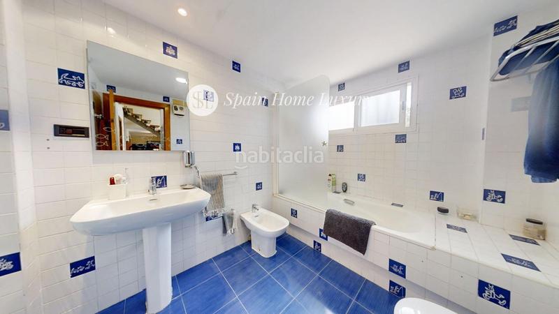 Foto 13a09ad4-cbf5-470c-8231-231ff9ab19a3. Xalet amb aparcament piscina a Entrepinos Eliana (l´)