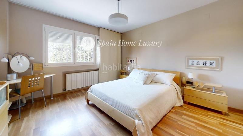 Foto 5794274f-cb80-48db-b37f-cd24843be5dc. Xalet amb aparcament piscina a Entrepinos Eliana (l´)