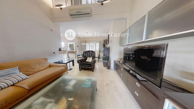 Foto 71435f62-f46e-4688-9bbb-1c60b7503169. Xalet amb aparcament piscina a Entrepinos Eliana (l´)