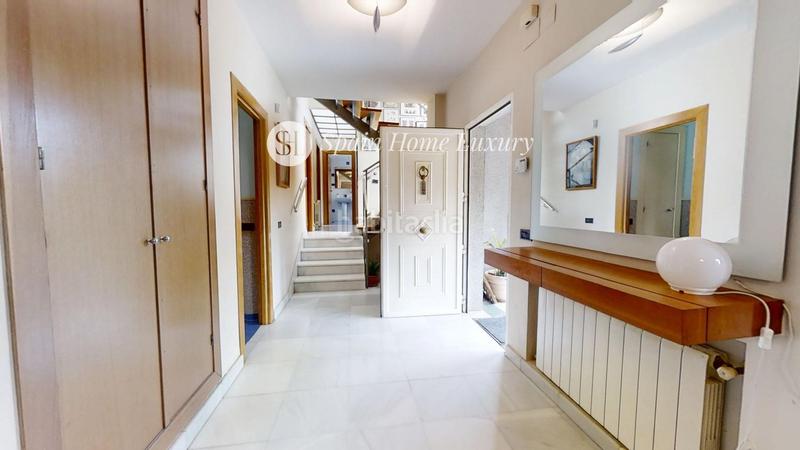 Foto a735d7d5-d240-448e-a401-fdf635bf1cee. Xalet amb aparcament piscina a Entrepinos Eliana (l´)