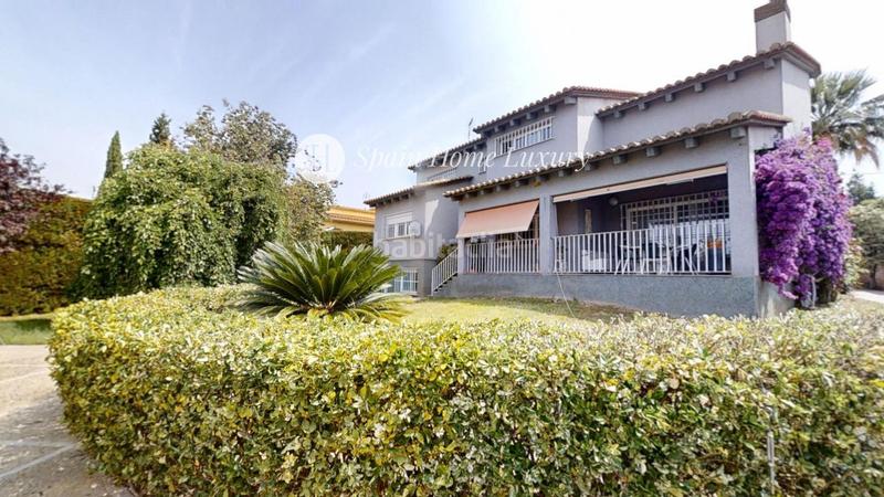 Foto ae43eeae-f711-4edb-91f9-9cb67465482b. Xalet amb aparcament piscina a Entrepinos Eliana (l´)