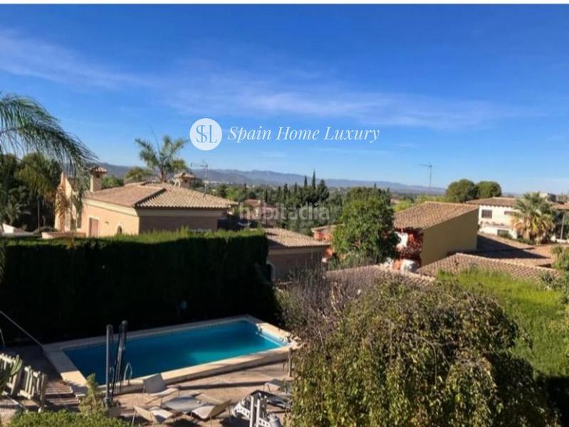 Foto ed5a9ae5-c568-4c0a-b4a8-77c959e0521a. Xalet amb aparcament piscina a Entrepinos Eliana (l´)