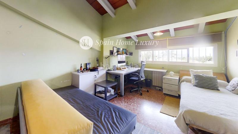 Foto ee96e07a-58d9-4880-8679-c9a2dde1a167. Xalet amb aparcament piscina a Entrepinos Eliana (l´)