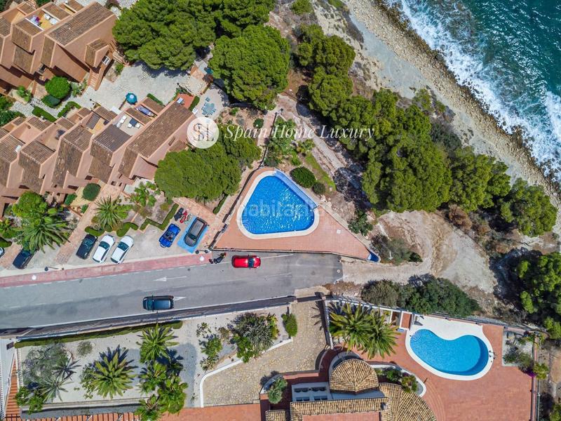 Foto fbe91f2e-9944-440e-9d54-60dc03bcdb92. Doppelhaus mit parking pool in Manzanera-Tosal Calp