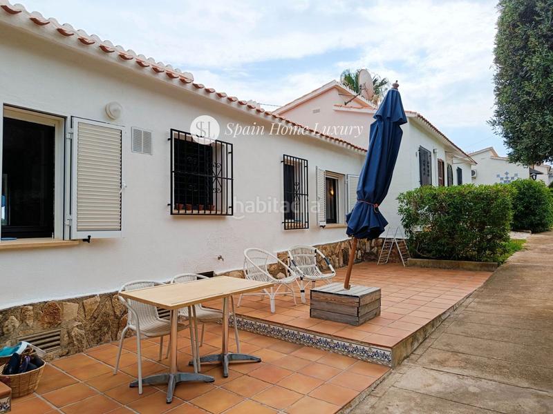 Foto e8af6035-a923-41ca-9f30-9eda729c2bb6. Casa pareada en Centro Urbano Dénia