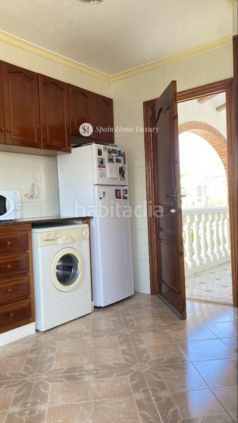 Foto 30aa78c7-8023-4a1b-b9f2-bf7d2ffaeedb. Xalet amb aparcament a Oliva playa Oliva