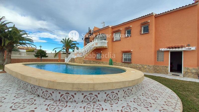 Foto 3e476352-740d-4135-b313-8858bb2ebf06. Xalet amb aparcament a Oliva playa Oliva