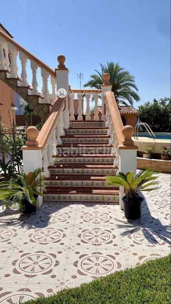 Foto 6f350e53-9280-4763-b33d-b8289f4411cd. Xalet amb aparcament a Oliva playa Oliva