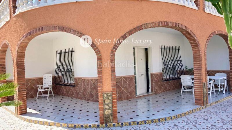 Foto a5edade8-4095-4500-aed0-1f57f49ed041. Xalet amb aparcament a Oliva playa Oliva