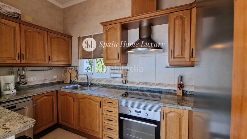 Foto 729c0ae6-10c9-4238-8eca-1ece0b857aca. Xalet amb aparcament piscina a Centro Poble Nou de Benitatxell (el)