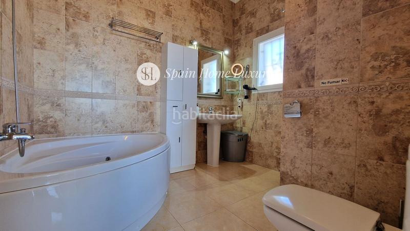 Foto 99d56a94-0217-452f-ad02-8bd59d806640. Xalet amb aparcament piscina a Centro Poble Nou de Benitatxell (el)