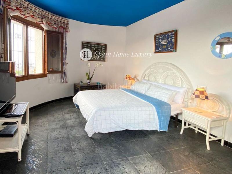 Foto 54401162-c897-40a1-be1b-62ec00c2654a. Chalet en Centro Urbano Dénia
