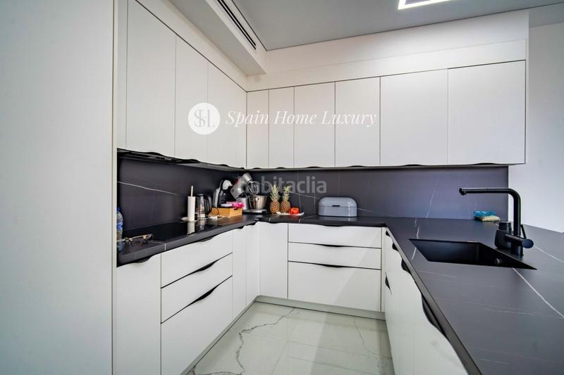 Foto 985fb156-946e-4aed-b953-e6db14a5e557. Chalet en Playa Levante Benidorm