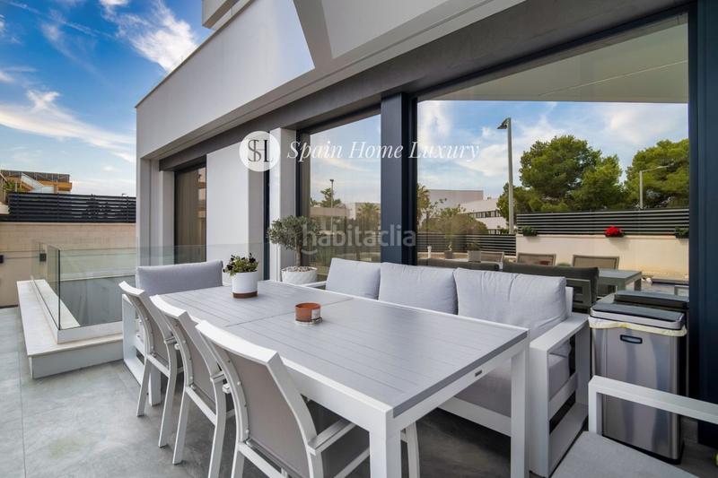 Foto a85934de-0603-40fb-810e-4c4c8dd33f27. Chalet en Playa Levante Benidorm