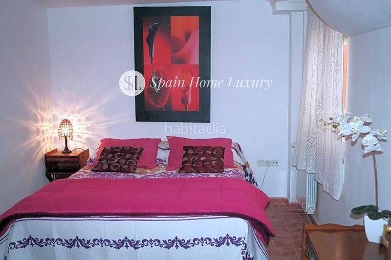Foto add1ca2d-b731-448f-ae4b-44af9dd30089. Chalet en Oliva pueblo Oliva