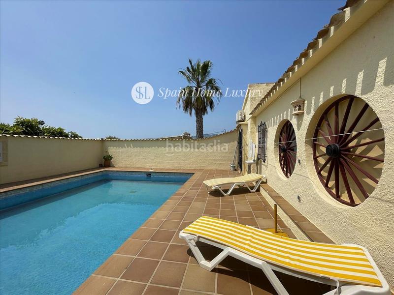 Foto c5041705-8a12-42fb-a48b-b3ecea8ce52c. Chalet en Benissa pueblo Benissa
