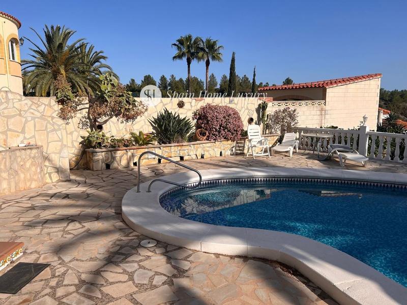 Foto cdf2d8c2-3fda-4ac1-bc96-fceef4a66307. Casa bifamiliare con parcheggio piscina in La Pedrera-Vessanes Dénia