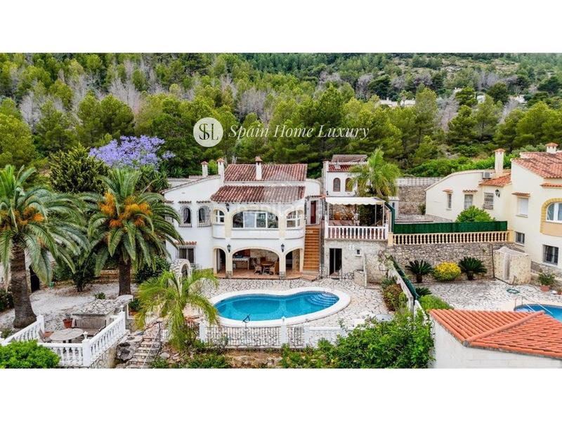 Foto e7ef5ccc-4511-43fc-99d5-e8b7b0a23061. Casa bifamiliare con parcheggio piscina in La Pedrera-Vessanes Dénia