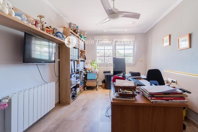 Foto a0e715aa-f5c0-46e6-8119-ddc996b3f88b. Chalet en Albalat dels Tarongers